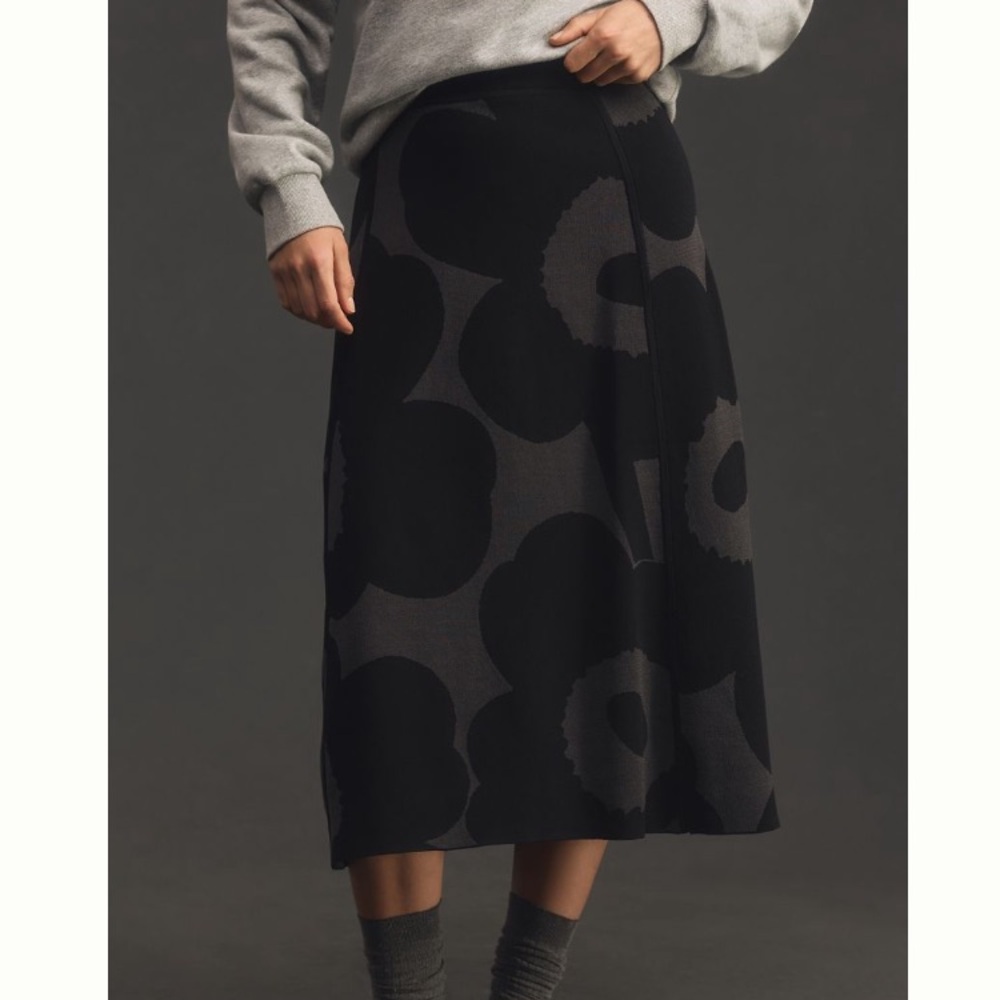 Anthropologie Marimekko Kaukainen Unikko knit skirt